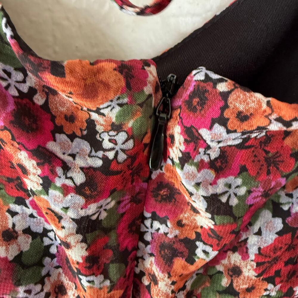 NEW! BCBGeneration floral printed mini dress Size 6 - Picture 10 of 14